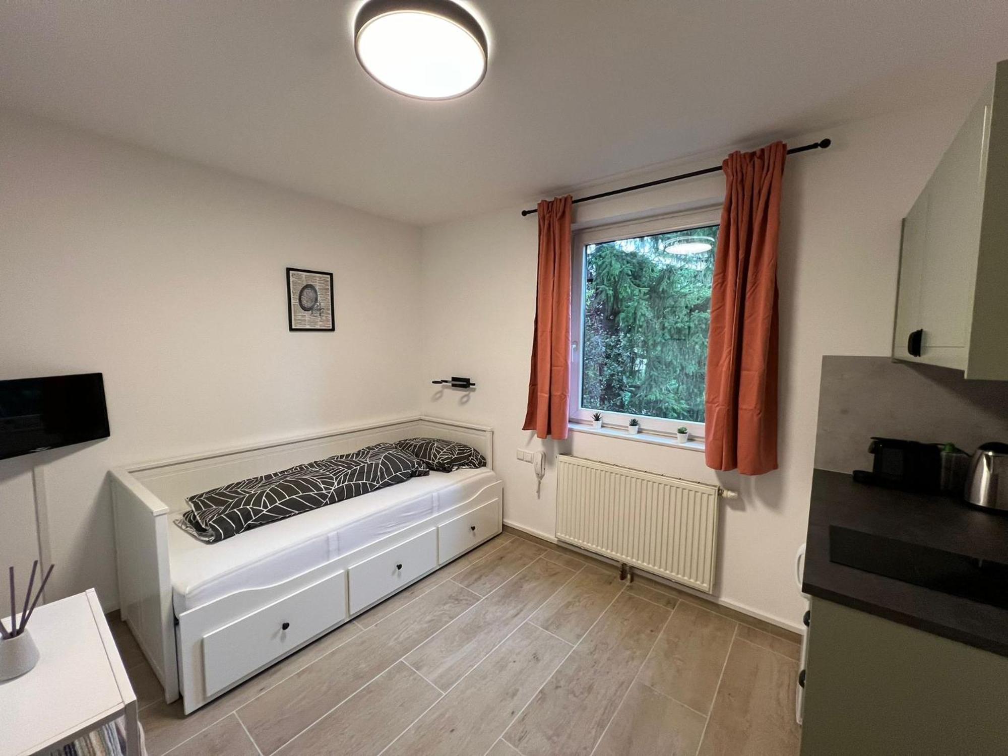 Einzimmerwohnung Top4 K42 * Wien